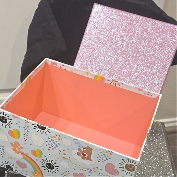 Care Bears Glittery Rainbow & Hearts Storage Box - Picture 5 of 6